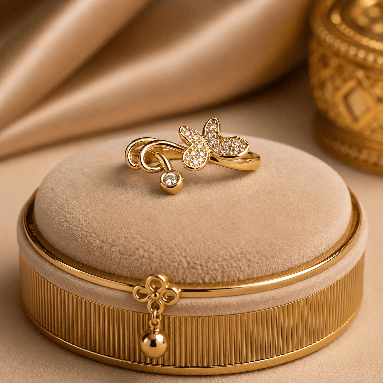 Anillo Mariposa — presentada en expositor