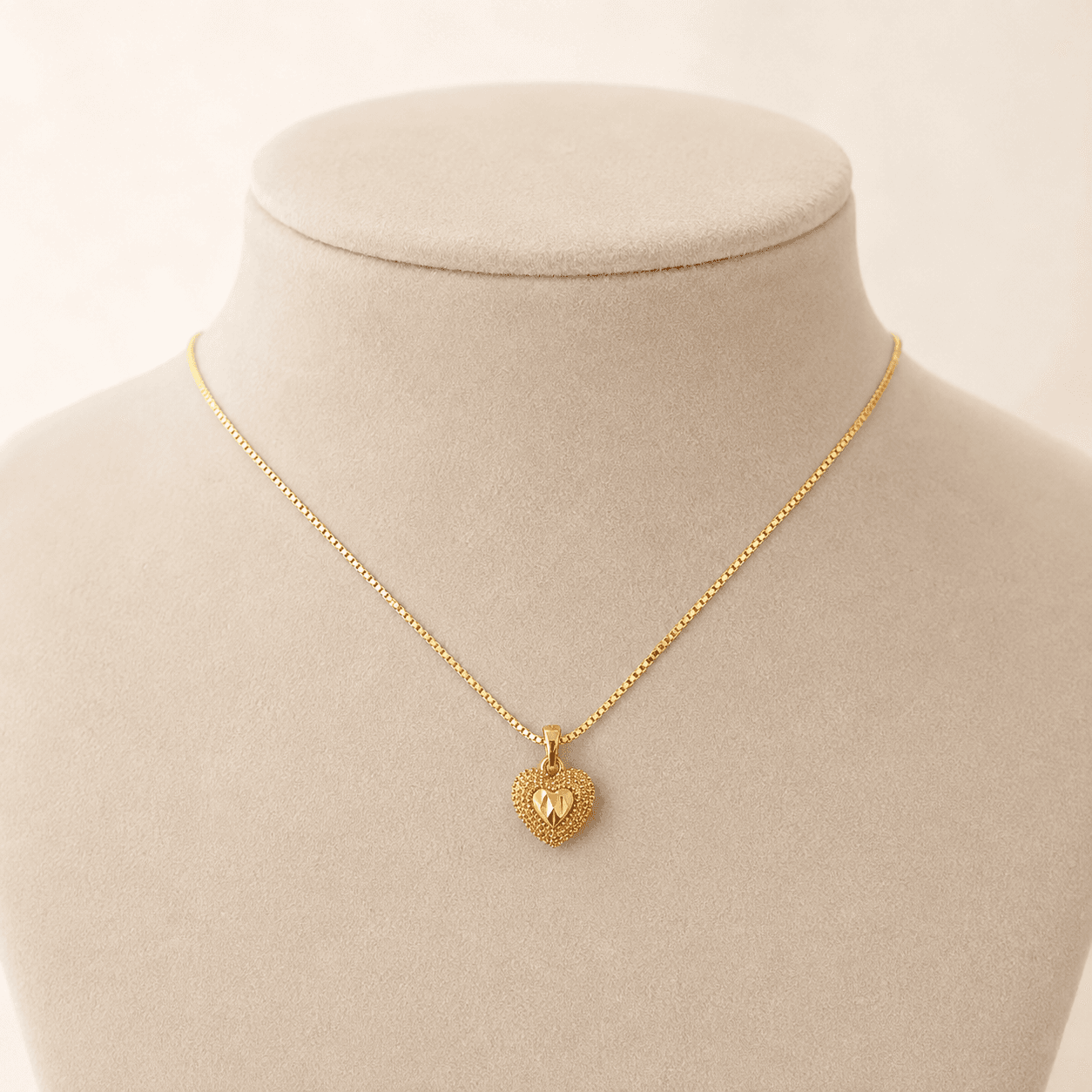 Collar Ternura — presentada en expositor